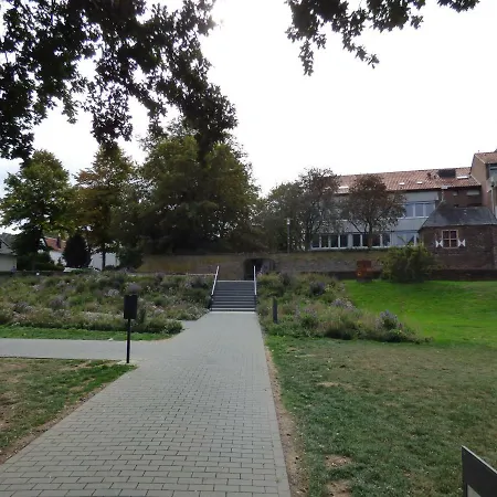Am Stadtpark Apartment